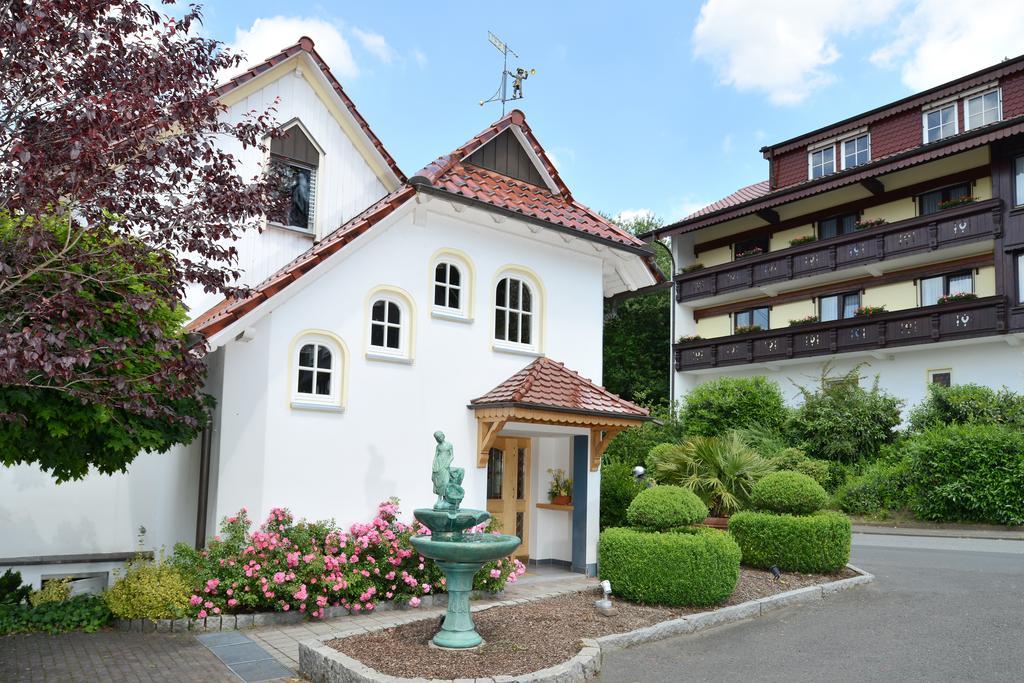 Hotel Zum Weissen Stein Kirchen  Eksteriør billede